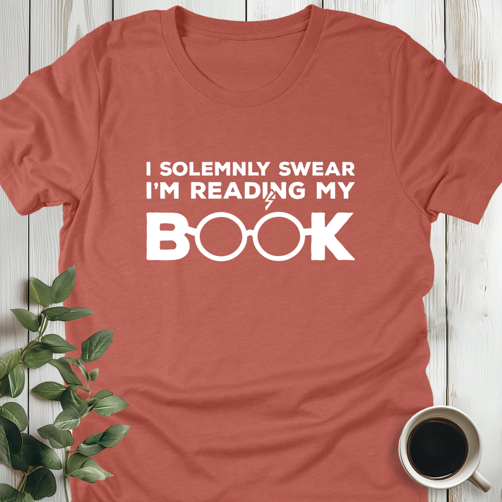 I Solemnly Swear I'm Reading T-Shirt