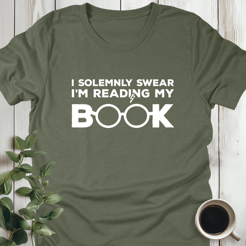 I Solemnly Swear I'm Reading T-Shirt